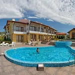 Montemar Villa Slantchev Briag