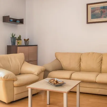 Montemar Луксозна вила *