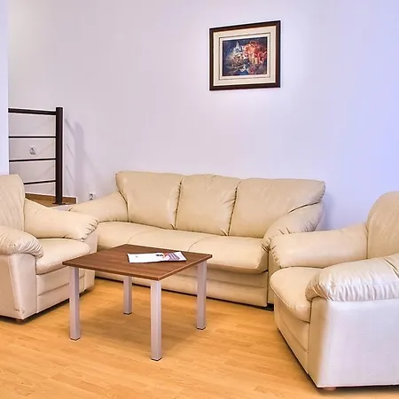 Montemar Villas *