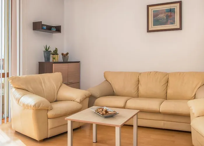 Montemar Луксозна вила *