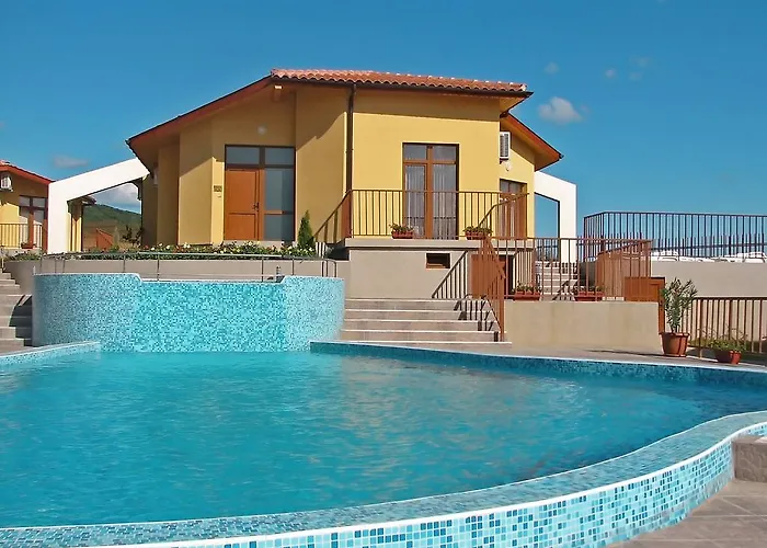 Montemar Луксозна вила *