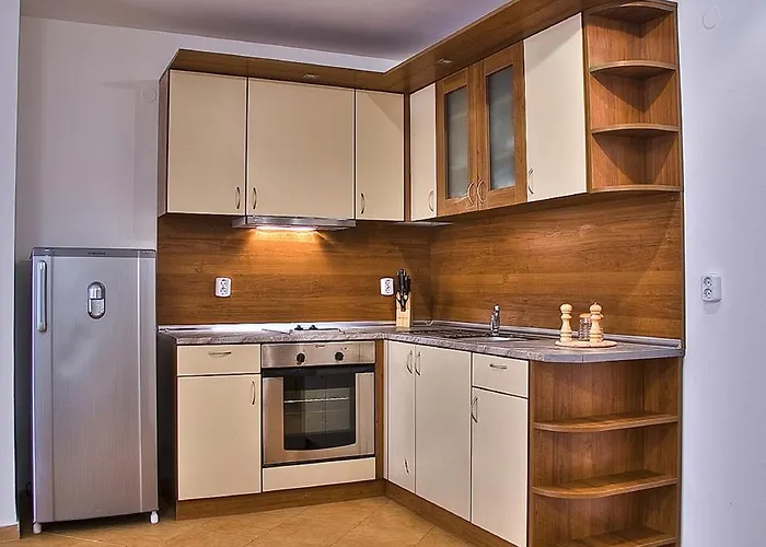 Montemar Луксозна вила